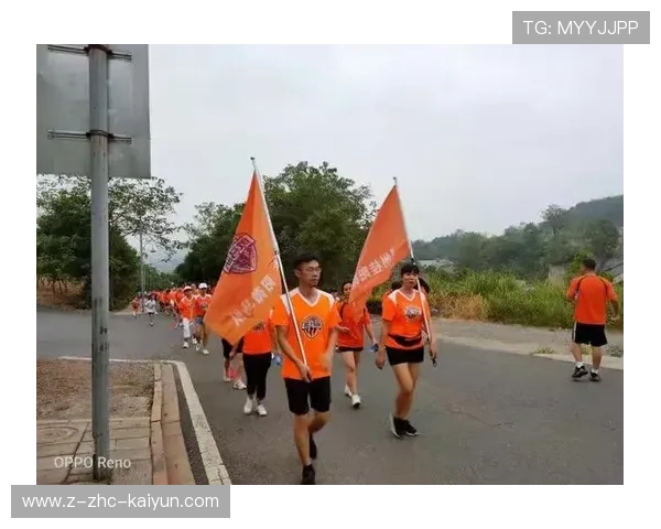 自行车赛事与城市夜跑活动联动打造体育周末文化，自行车夜行装备