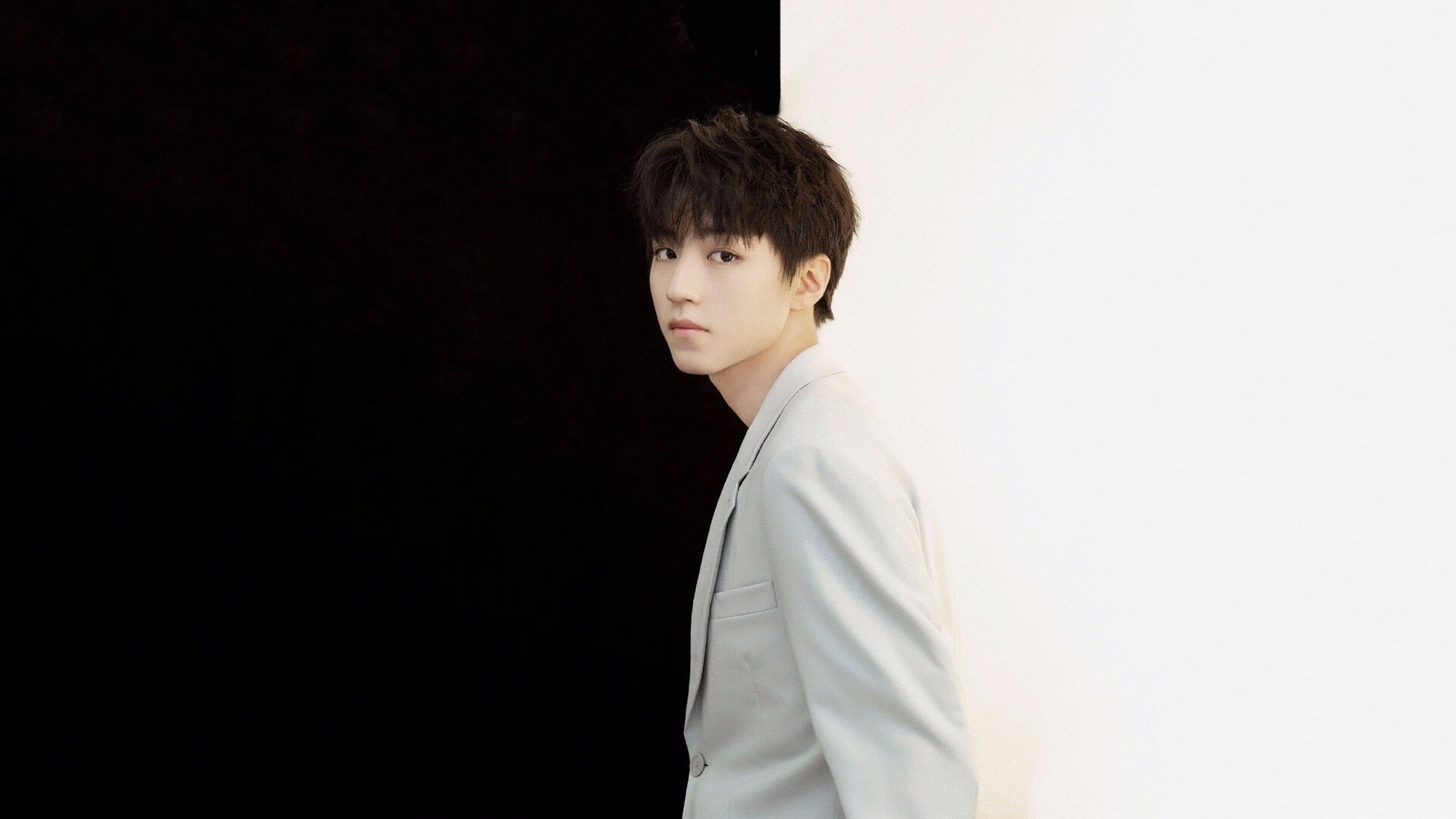 开云体育在线官网-职业联赛未建立球员合同执行信用档案，联赛没有参赛资格